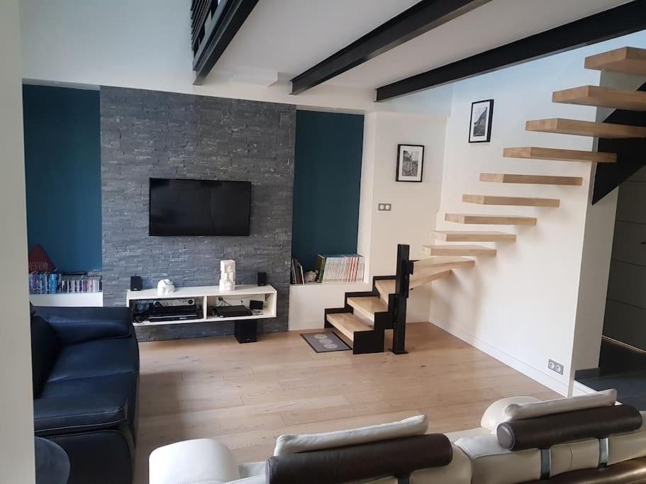 9 Pers 160 M² +Jardin- 10Mn Nantes -30Mn Mer Bouguenais Exterior photo